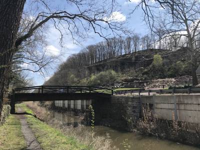 Lumberton Quarries, along the Delaware