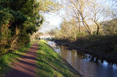 Along the Canal, Upper Black Eddy
