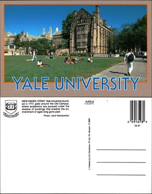 Yale Old Campus students on lawn
